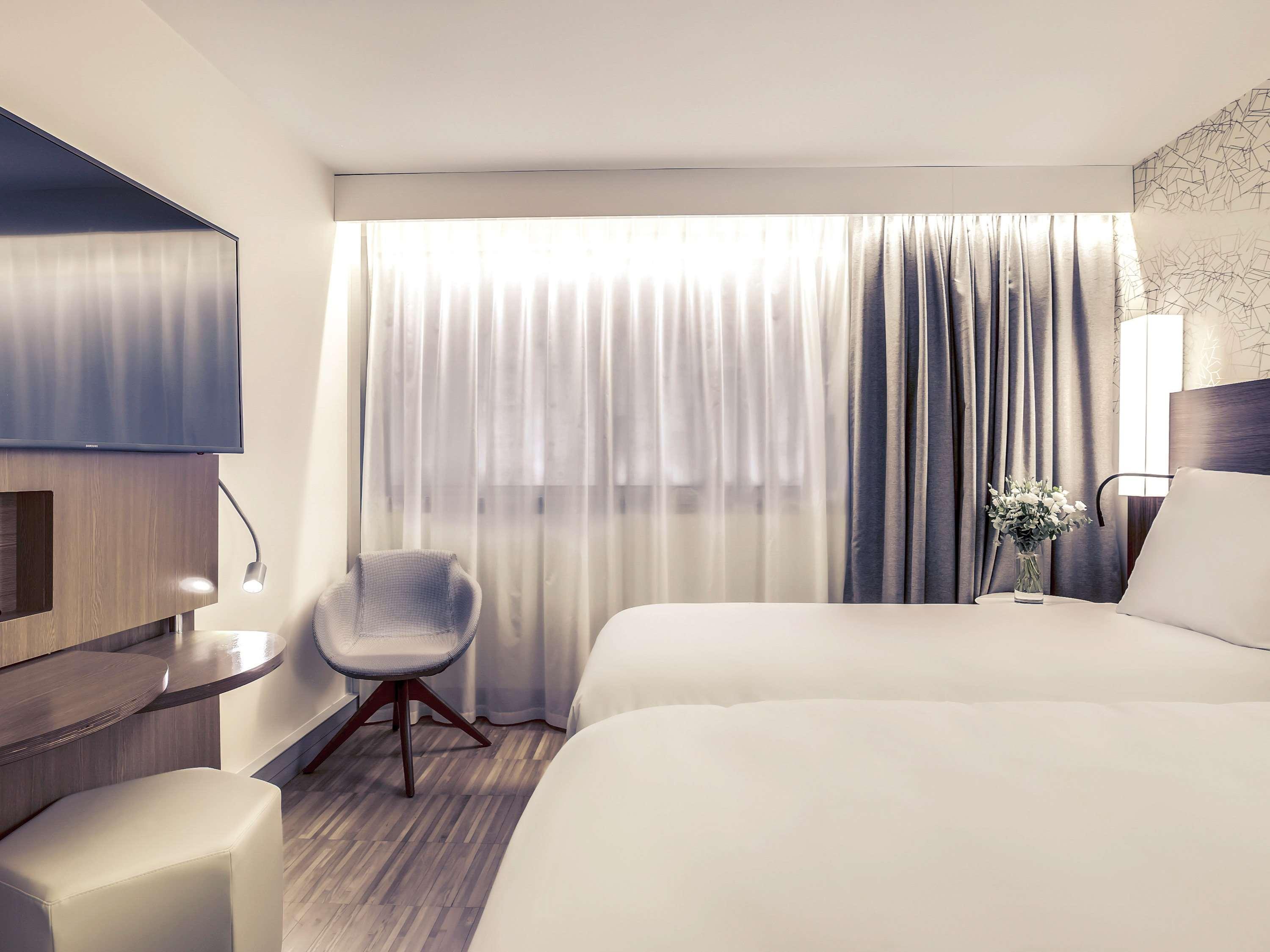 Mercure Arc De Triomphe Etoile 4*
