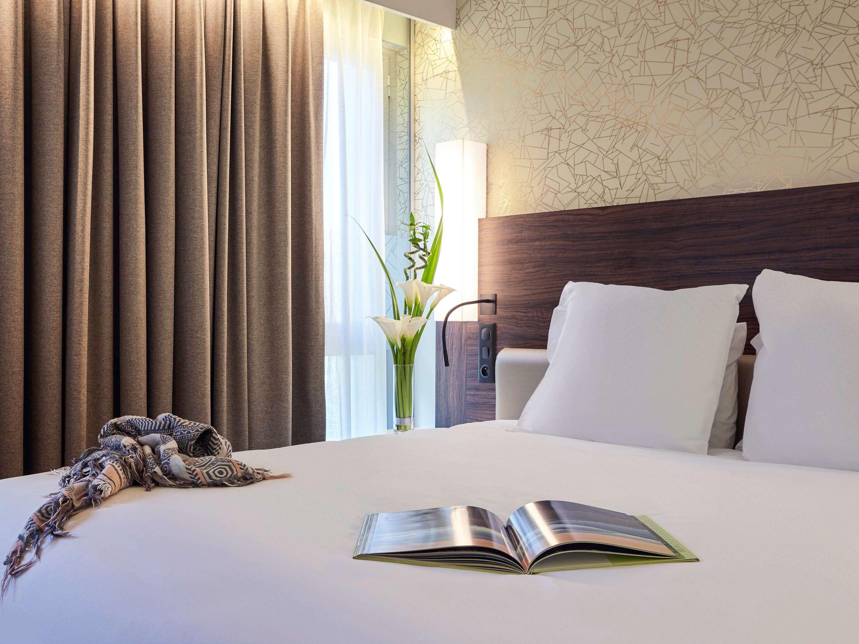 Mercure Arc De Triomphe Etoile 4*